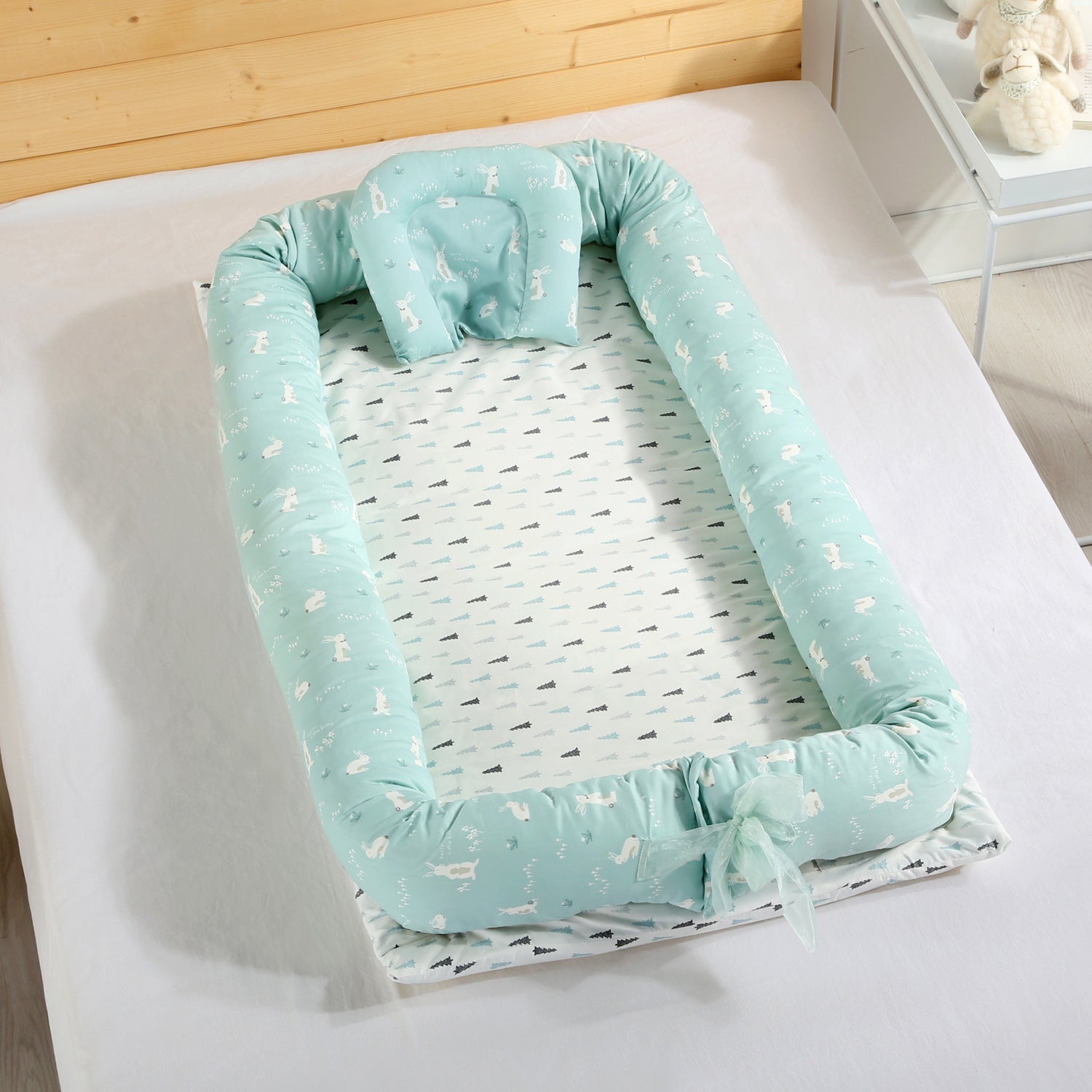 High-end Foldable Baby Crib Can Be Removed And Washed