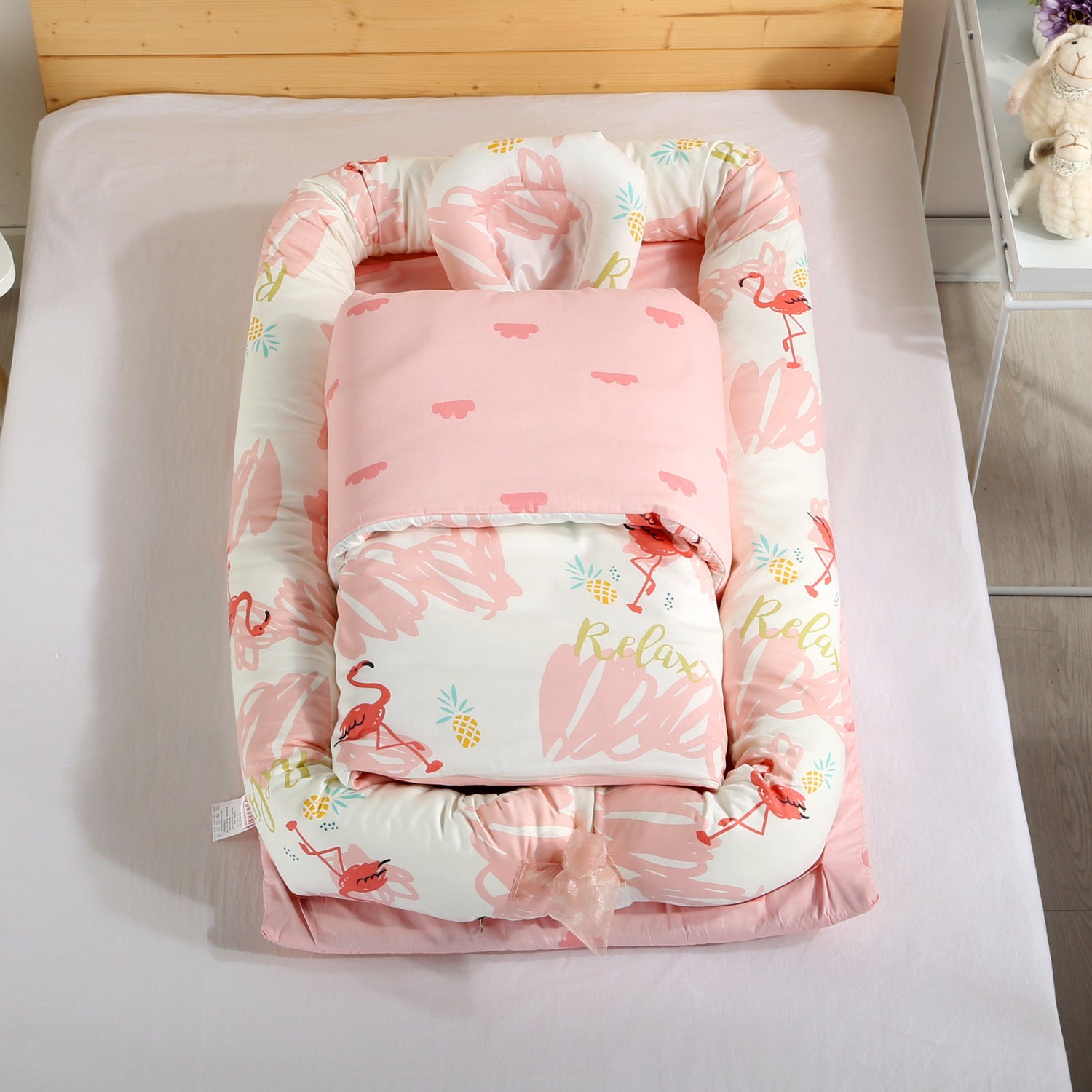 High-end Foldable Baby Crib Can Be Removed And Washed